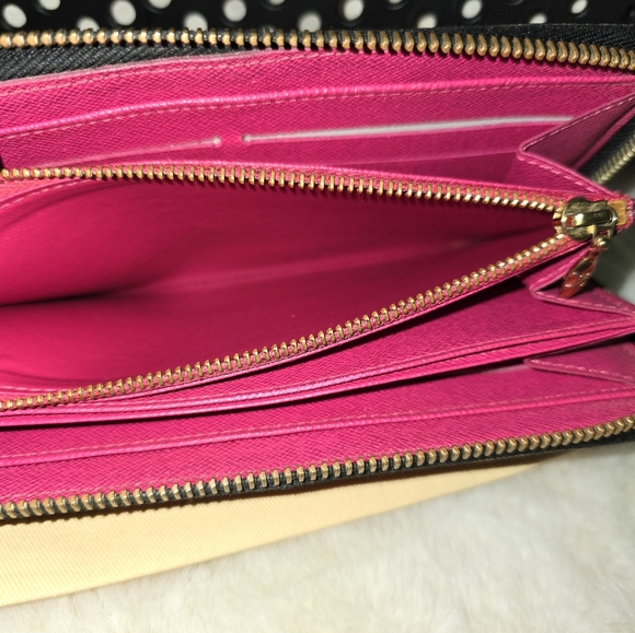 Louis Vuitton Black Murakami Monogram Zip around wallet - Picture 5 of 15